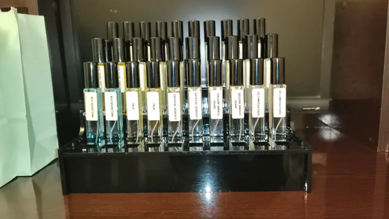 Shveytsariya parfyumlari 10ml