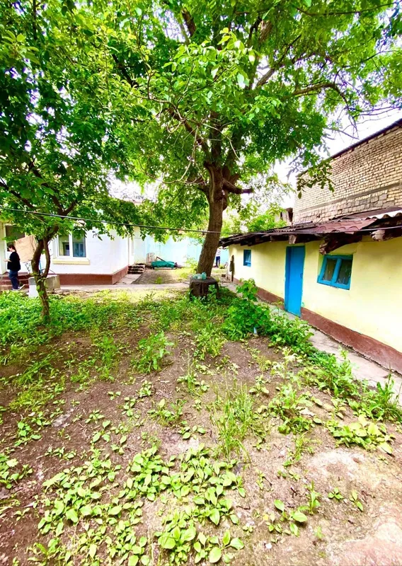 Участок 5,5, постройки 130м2, хоз постройи 70 м — фото 3
