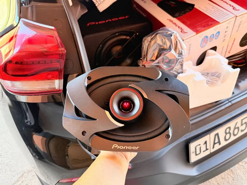 pioneer Botex qovun kalonka 2ta yangi universal kuchli avto kalonka 3 pioneer Botex qovun kalonka 2ta yangi universal kuchli avto kalonka 3