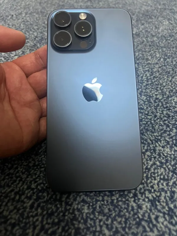 Iphone 15 pro max — фото 2
