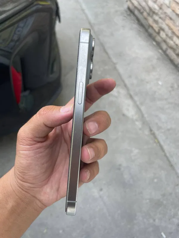 iPhone 15pro max 256 dual sim 2