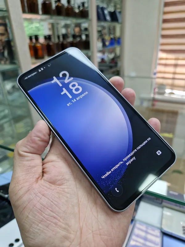 Samsung S23FE 5G 2