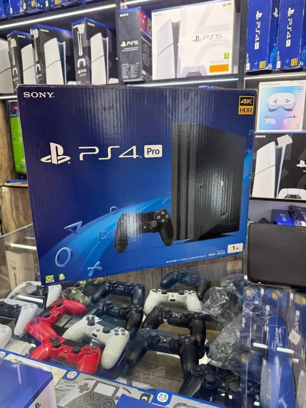 PlayStation 4 pro 1tb