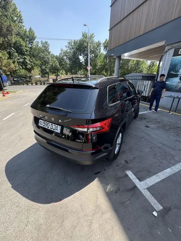 Продается автомобил 4