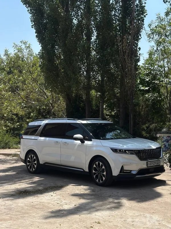 Kia carnival 2023-yil 66000km 1 Kia carnival 2023-yil 66000km 1