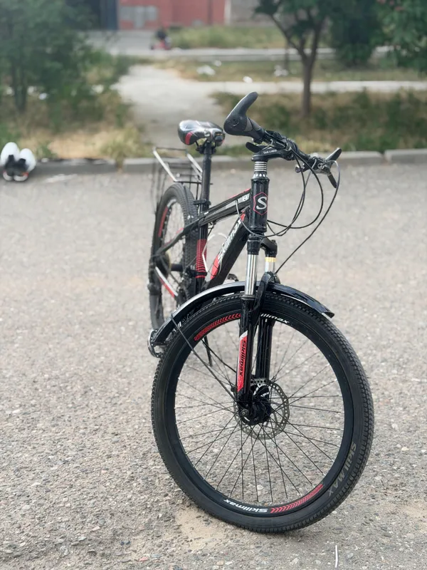 skilmax velesapedi