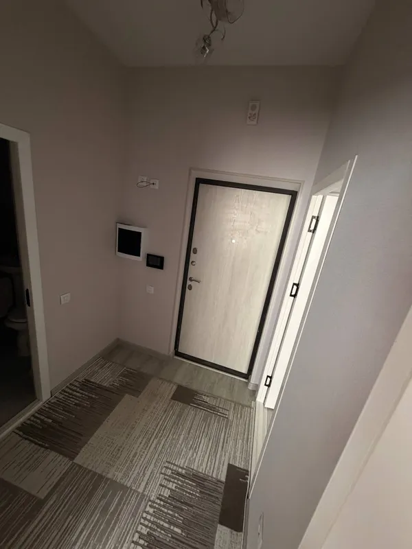 «Oz Zamin» turar joy majmuasida 1 xonali, 40 m² kvartira ijaraga beriladi 6