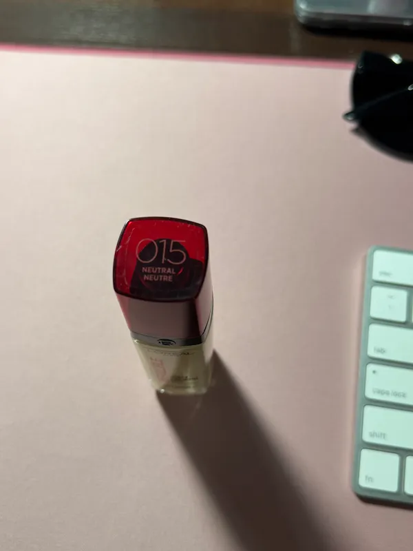 Тональный L'Oreal Infaillible новый 4 Тональный L'Oreal Infaillible новый 4
