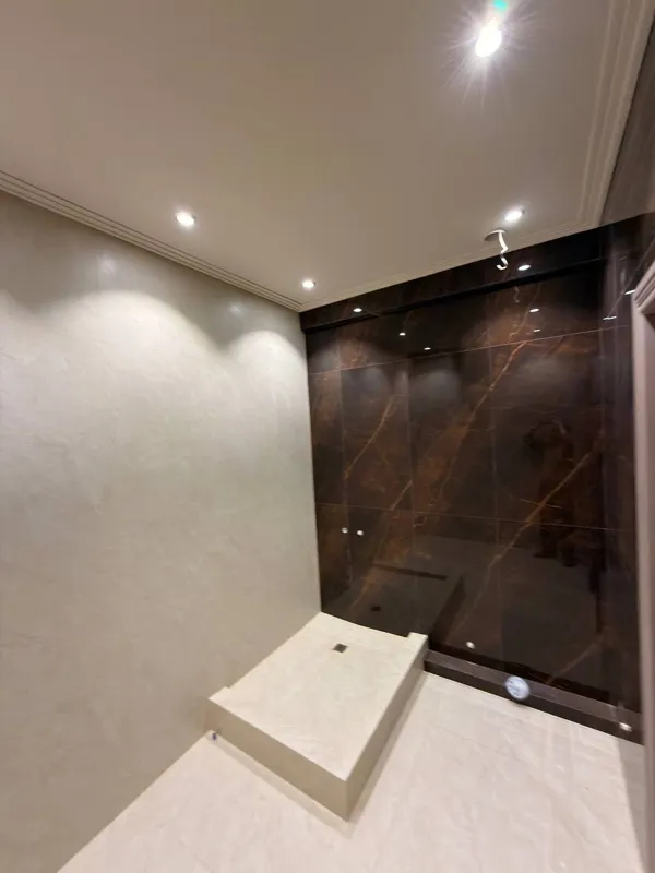 3 xonali kvartira, 141 m2, Yunusobod 10