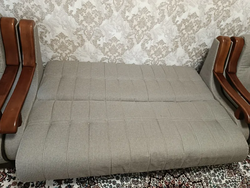 Mebel to‘plami: yoyiladigan divan va 2 ta kreslo 5