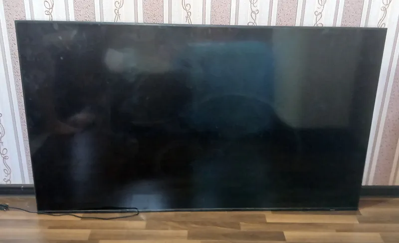 Телевизор SAMSUNG, 65 дюймов 2 Телевизор SAMSUNG, 65 дюймов 2