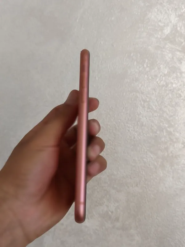 Iphone xr 64 gb xolati 6