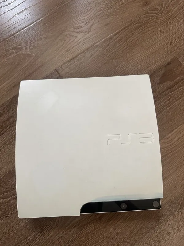 PlayStation 3 slim/300gb+22 ta uyin — фото 1