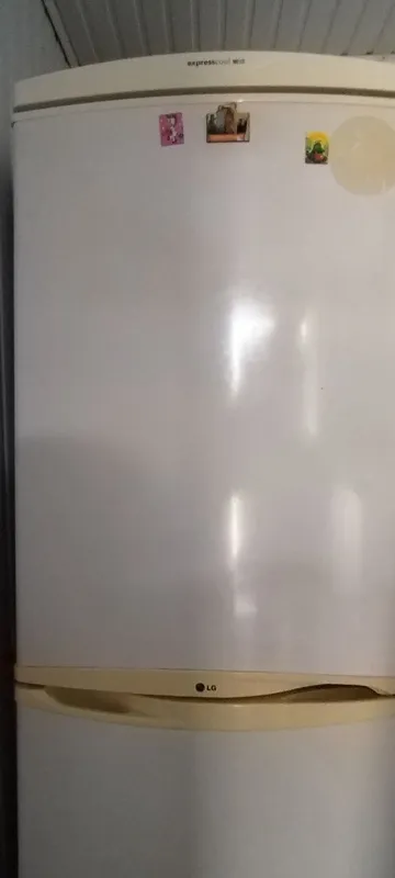 Продаётся холодильник