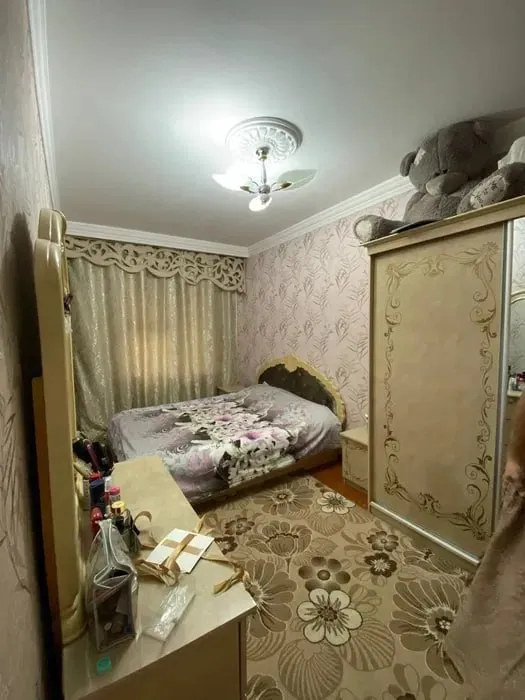 4-комнатная квартира, 82м², 1/4 этаж (вторичка)