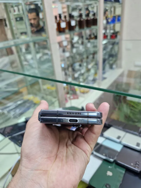 Samsung Fold5 2 Samsung Fold5 2