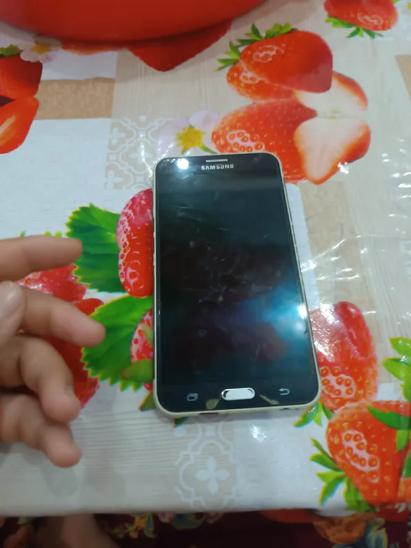 galaxy J7 holati idal bir batareya qoʻyish kerak — фото 2