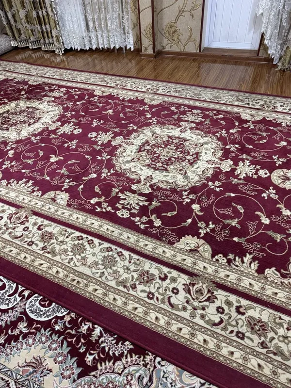 Продается 2 ковра. (Гилам сотилади 2та) 2