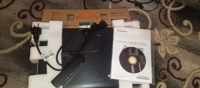 ноутбук Lenovo 400$ тел 1