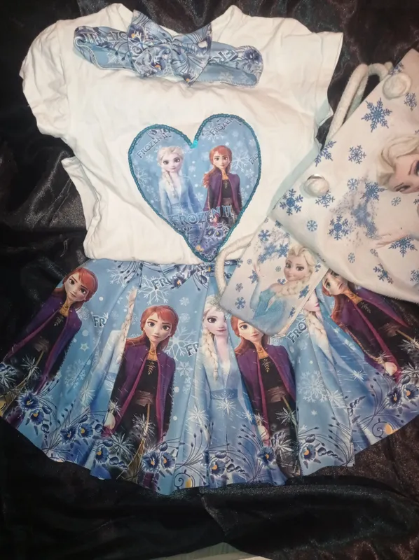 Frozen qizlar uchun komplekt