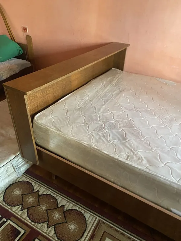 Продается спальный гарнитур 7 Продается спальный гарнитур 7