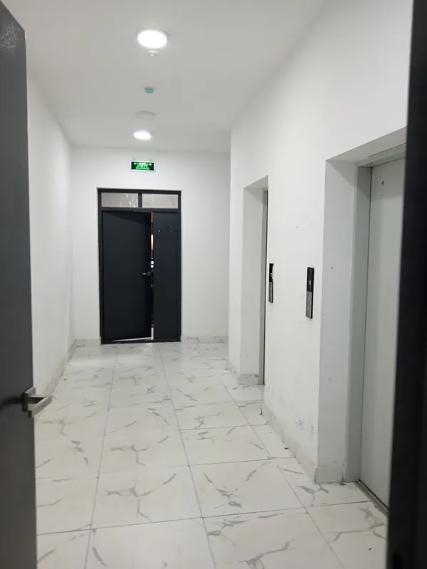 Sergeli tumani Xonobod residenceda uy sotiladi — фото 1