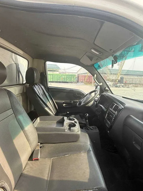 Sotilad KIA BONGO 3 5 Sotilad KIA BONGO 3 5