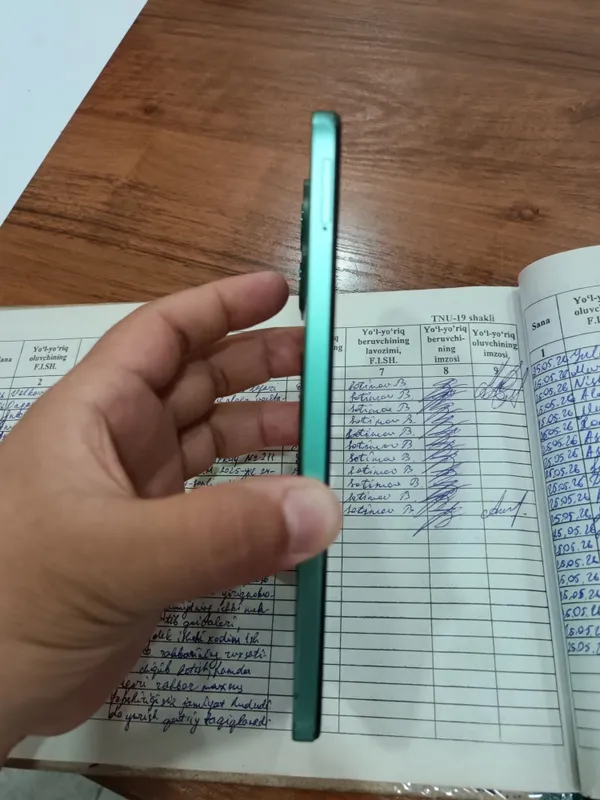 Redmi note 12 6/128 , chetkiy ishlidi , ekran rodnoy, — фото 2