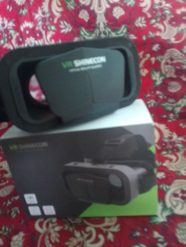 VR-очки не использовались 1
