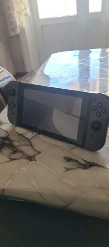 Nintendo Switch 32 gb xotira