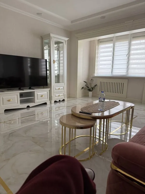 3-комнатная квартира, 72 м² 1