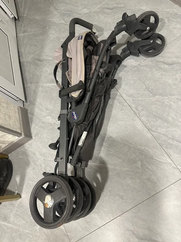 Детская коляска Chicco lite wey 3 — фото 1