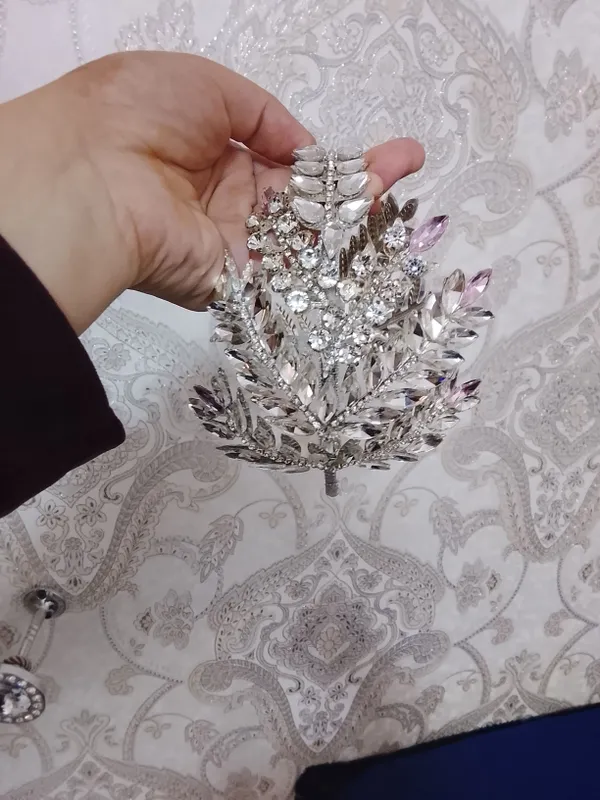 Roʻmoli qizlar uchun diadema