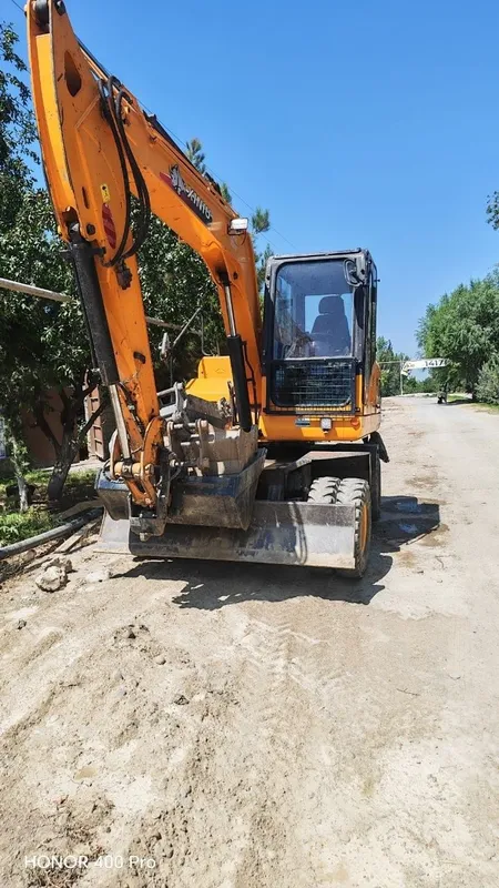 Ekskavator xiniu 2 Ekskavator xiniu 2