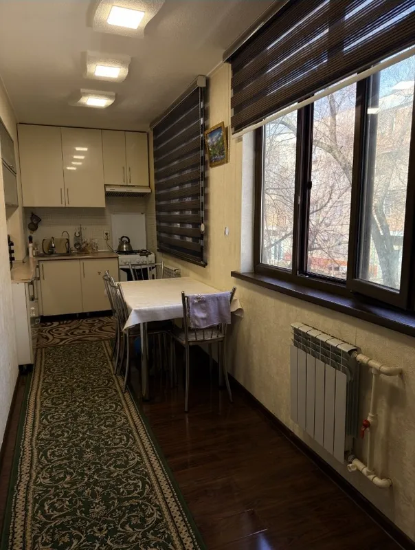 2 xonali kvartira, 72 m2, Mirobod 4
