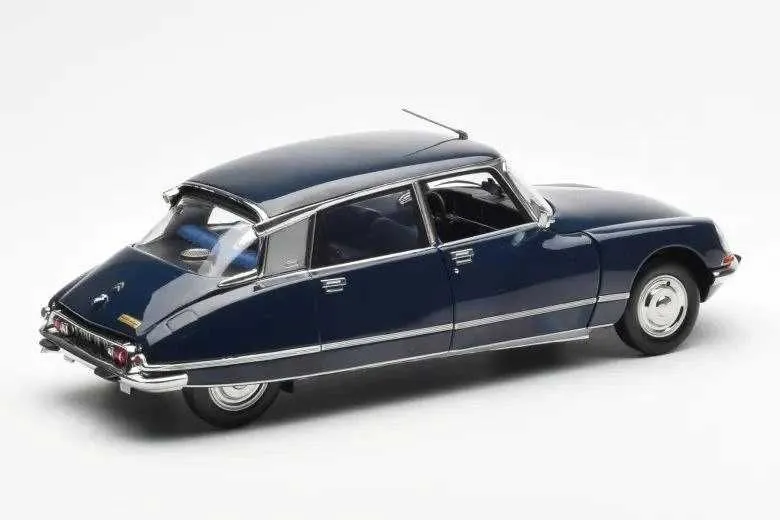 Коллекционная модель Citroen DS 23 Pallas 1:18 Norev — фото 2