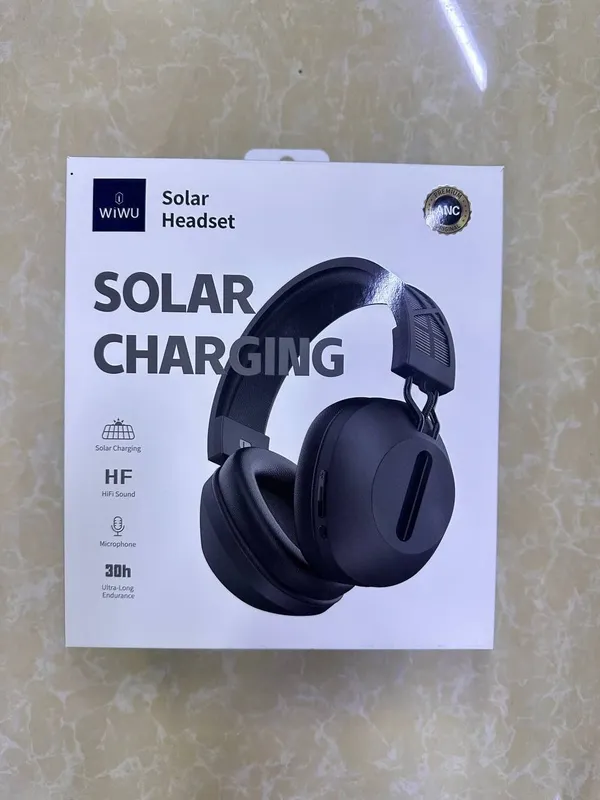 Solar Charging naushnik