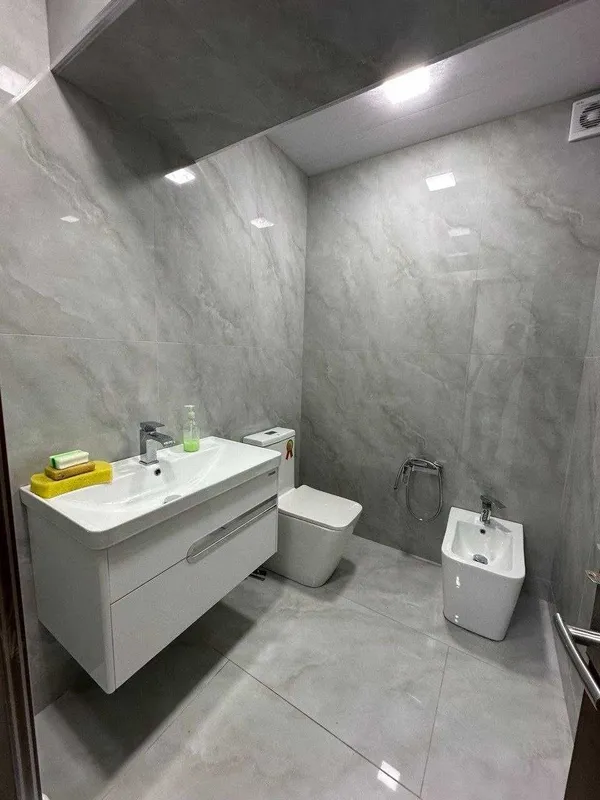 235м² Готовый Евро ОФИС на Ц4, кафе Централ | Алайский рынок 6 235м² Готовый Евро ОФИС на Ц4, кафе Централ | Алайский рынок 6
