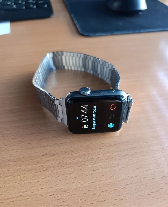 Apple Watch Series 3 42mm Apple Watch Series 3 42mm