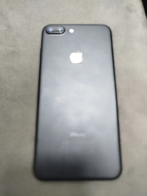 IPHONE 7 PLUS 1