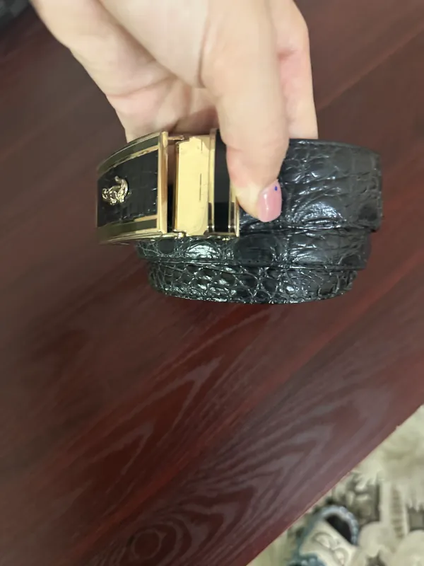 Erkaklar uchun timsoh terisidan kamar 4 Erkaklar uchun timsoh terisidan kamar 4