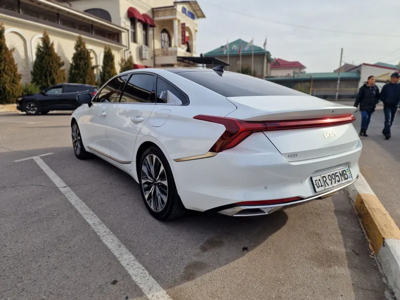 Kia k8 premium sedan 3.5 l sotiladi 3 Kia k8 premium sedan 3.5 l sotiladi 3