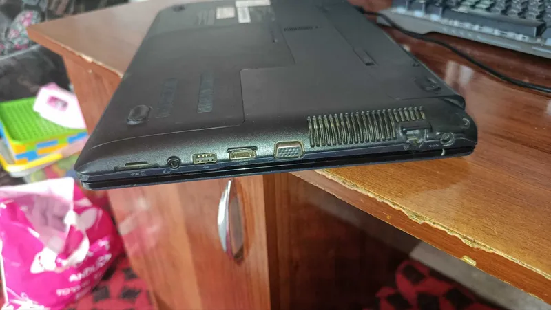 samsung 270e i5 3230m geforce 710m noutbook ofisniy va yengil o`yin — фото 4
