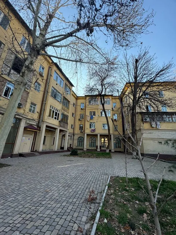 Mirzo Ulug‘bek tumanida 72 m², 3 xonali kvartira sotiladi 1 Mirzo Ulug‘bek tumanida 72 m², 3 xonali kvartira sotiladi 1