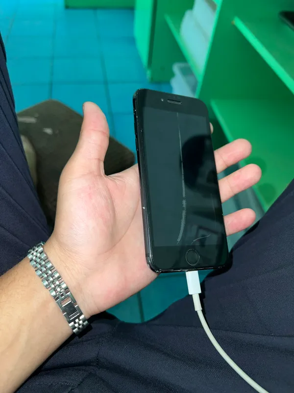 iphone 7 32 tali 100% atpecatka zor iwlidi