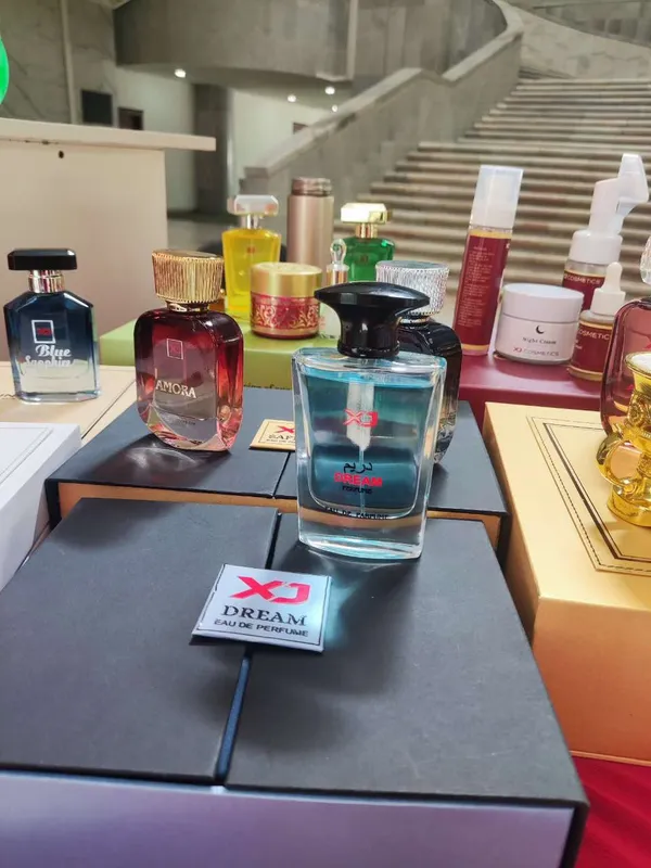 Drem perfumi erkaklar uchun atir
