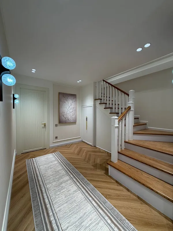 4-комнатная квартира, 115 м², Мирзо Улугбек 4
