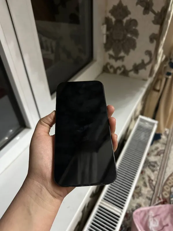 iPhone 16 Pro Max 256 ГБ, чёрный 4
