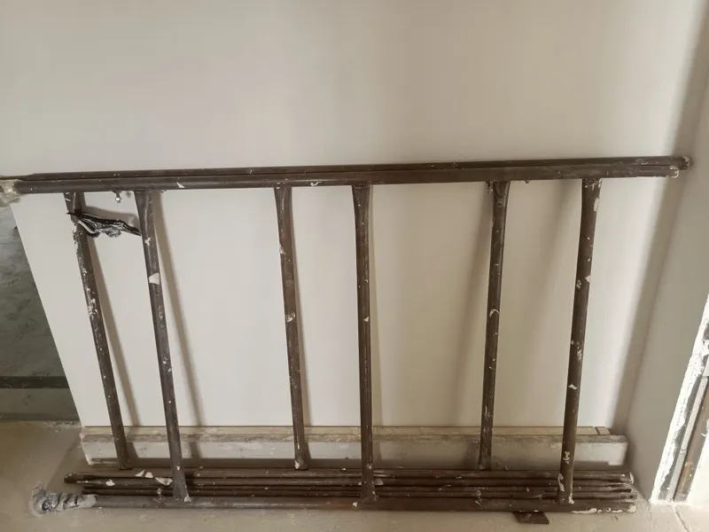Lesa sotiladi 300 ming 500 minga olganman hali yangi turbdii boyi 2.50