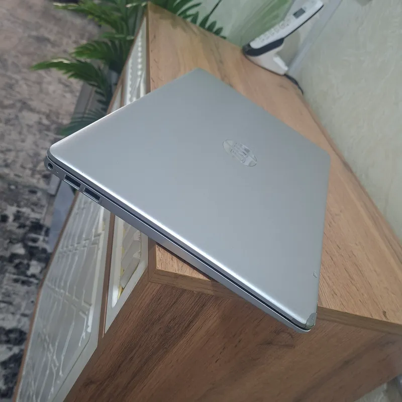 Core i3-1115G4/ SSD 256gb/ ОЗУ 8 gb/ Arzon narxda 10 Core i3-1115G4/ SSD 256gb/ ОЗУ 8 gb/ Arzon narxda 10